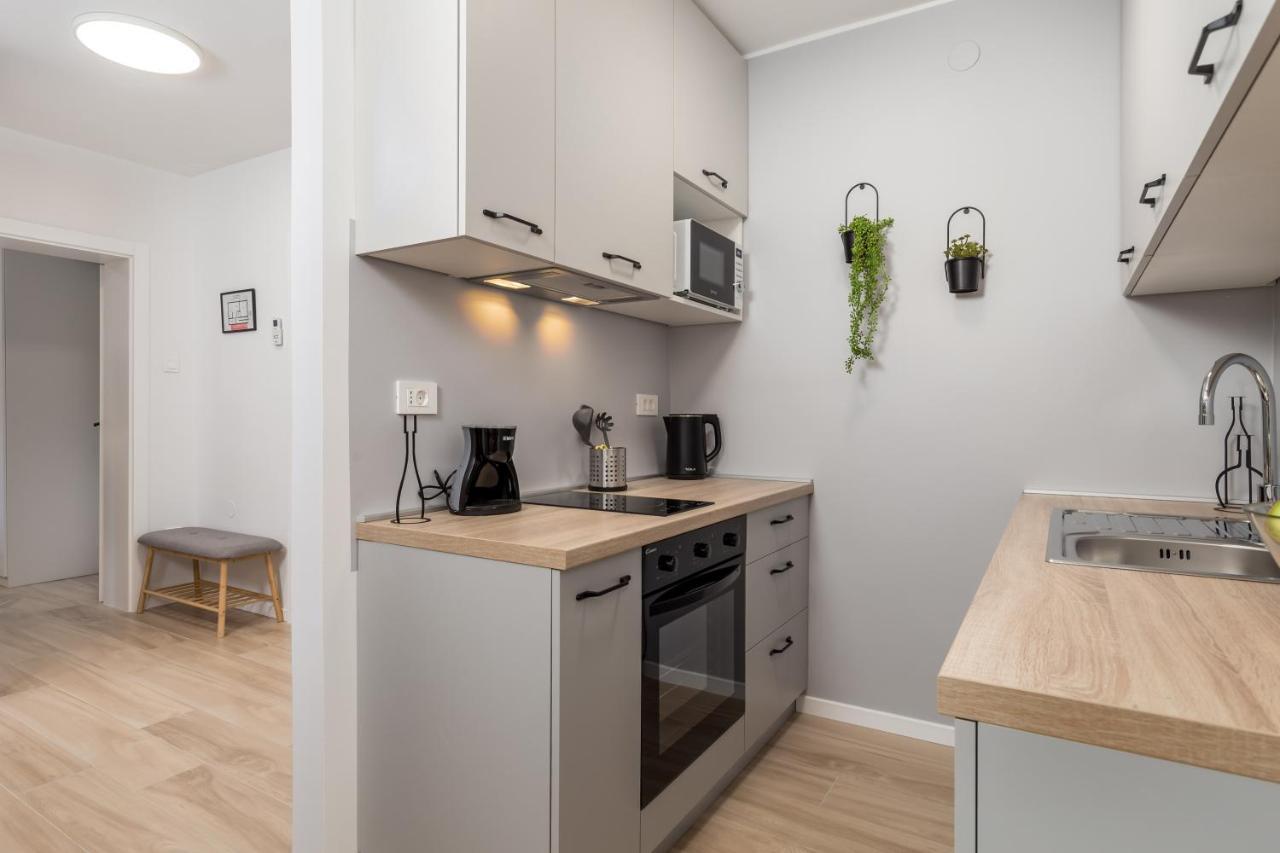 Modern Apartment Di Piu With Free 20M2 Garage Parking Rijeka Eksteriør billede