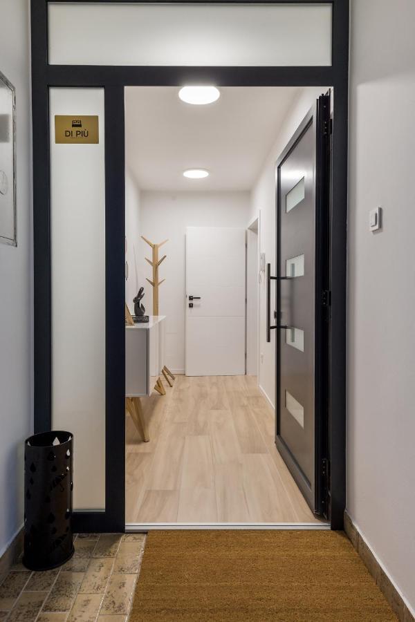 Modern Apartment Di Piu With Free 20M2 Garage Parking Rijeka Eksteriør billede
