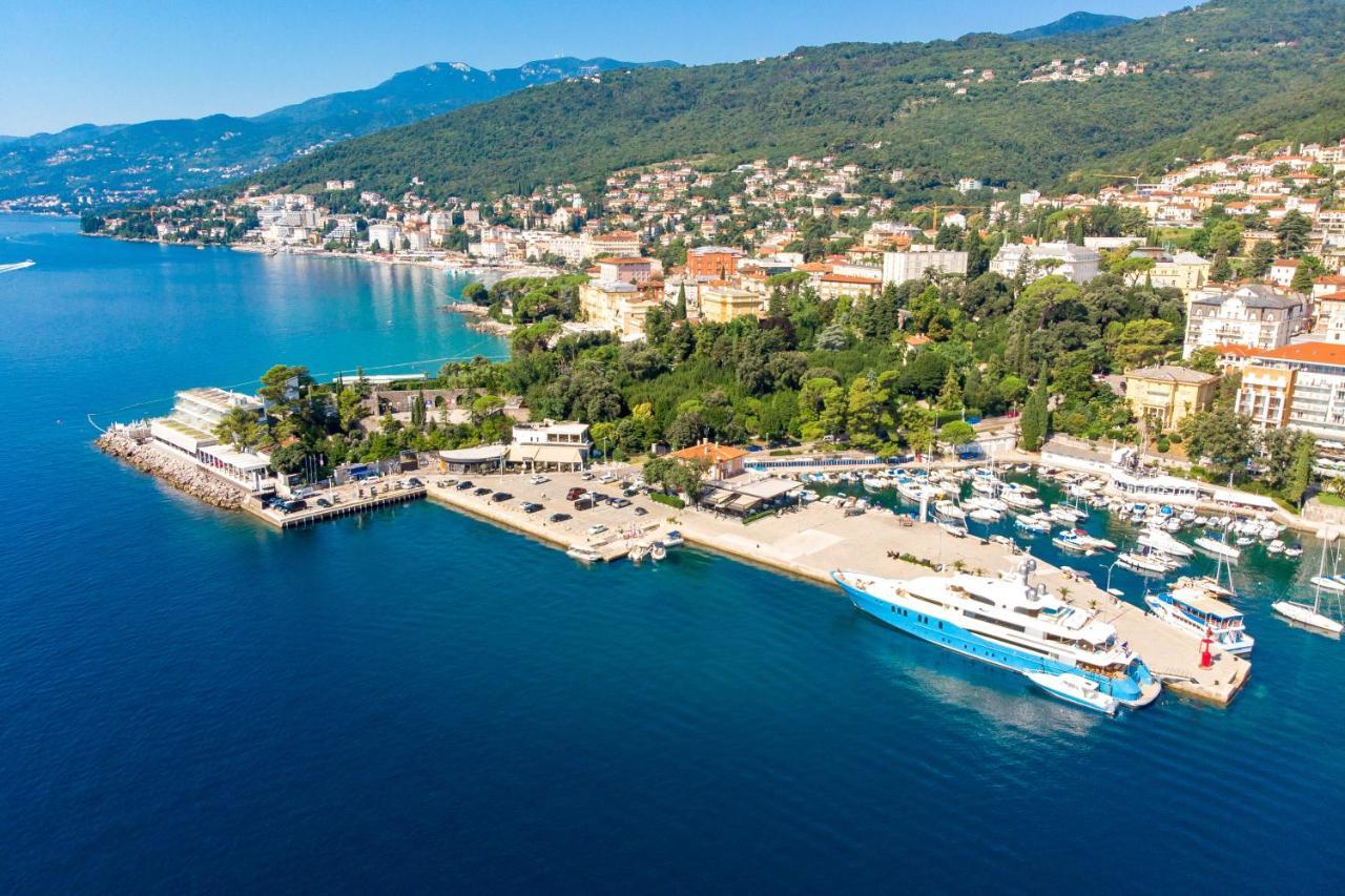 Modern Apartment Di Piu With Free 20M2 Garage Parking Rijeka Eksteriør billede